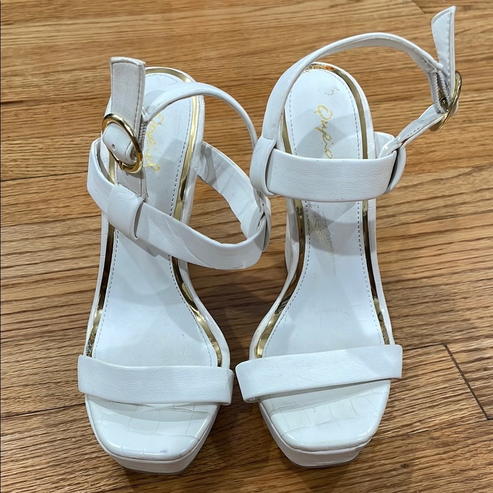 Qupid White High Heel Strappy Sandals